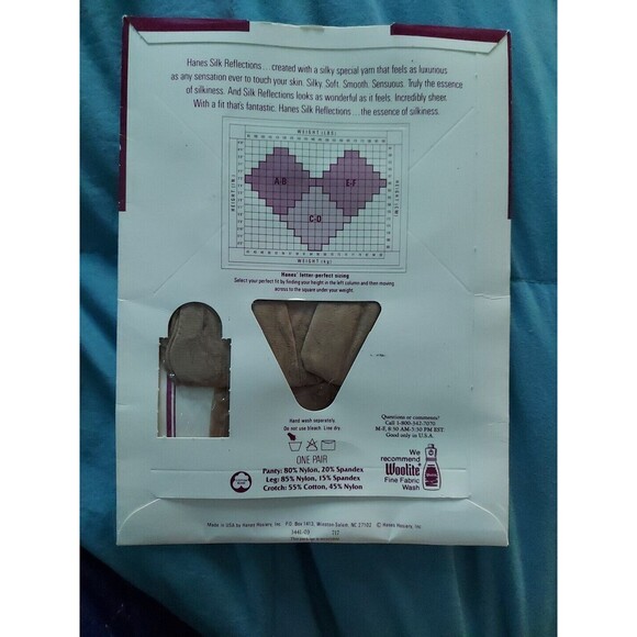 Hanes Silk Reflections Silky Sheer Sandalfoot Pantyhose Little Color Size AB New - Picture 2 of 3